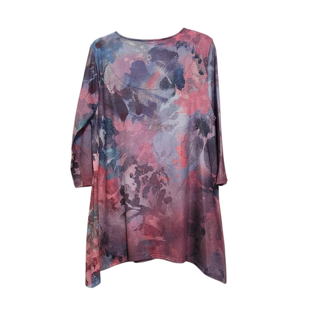 Soft Surroundings Scoop Neck Pullover, uneven hem, Watercolor size XL - Picture 7 of 9